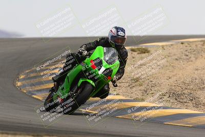 media/Apr-09-2022-SoCal Trackdays (Sat) [[c9e19a26ab]]/Turn 12 (1pm)/